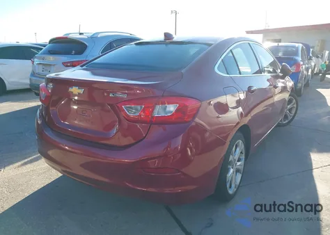 2017 Chevrolet Cruze Premier Auto z USA, uszkodzony, nr VIN 1G1BF5SM8H7226979